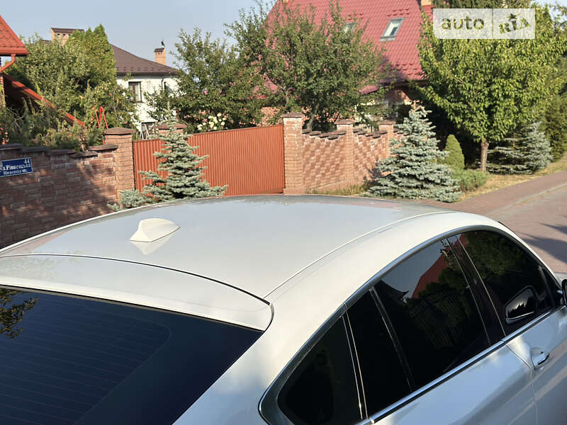 Лифтбек BMW 5 Series GT 2010 в Черновцах