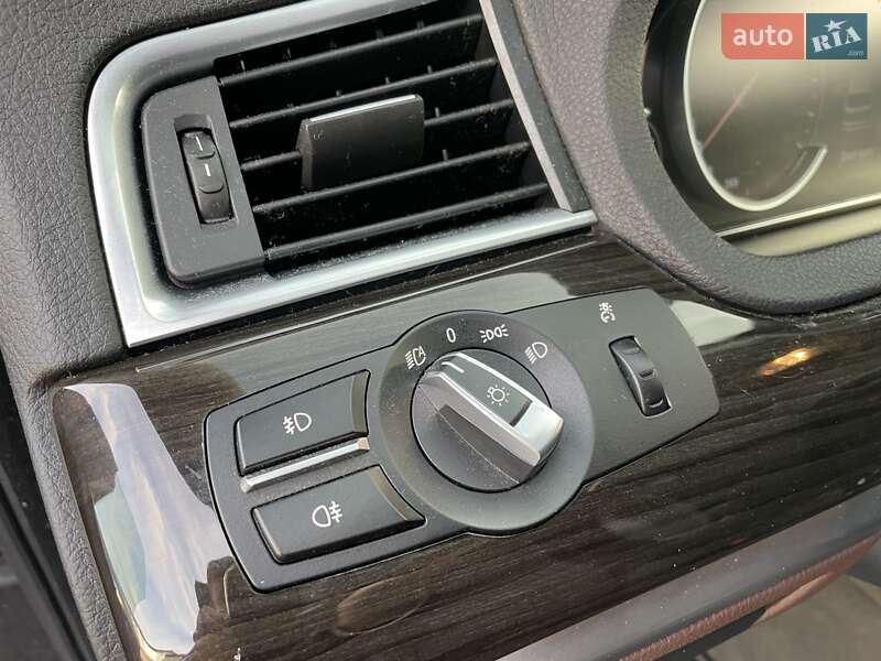 Лифтбек BMW 5 Series GT 2016 в Киеве