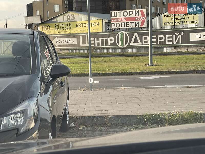 Лифтбек BMW 5 Series GT 2016 в Киеве