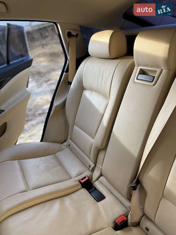 Лифтбек BMW 5 Series GT 2017 в Обухове
