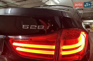 Лифтбек BMW 5 Series GT 2017 в 