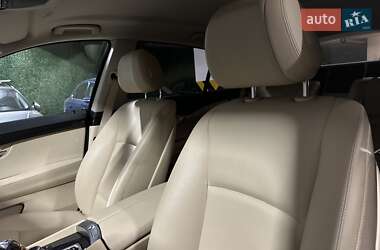 Лифтбек BMW 5 Series GT 2017 в 