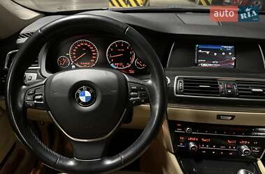 Лифтбек BMW 5 Series GT 2017 в 