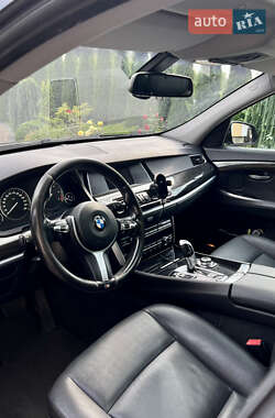 Ліфтбек BMW 5 Series GT 2016 в 
