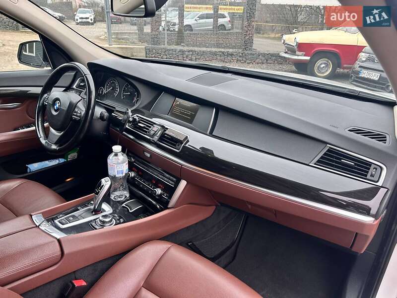 Ліфтбек BMW 5 Series GT 2017 в Одесі фото 36 Ліфтбек BMW 5 Series GT 2017 в Одесі