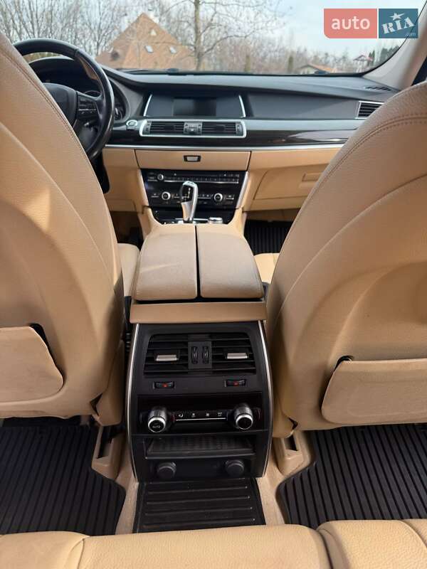 Лифтбек BMW 5 Series GT 2017 в Киеве