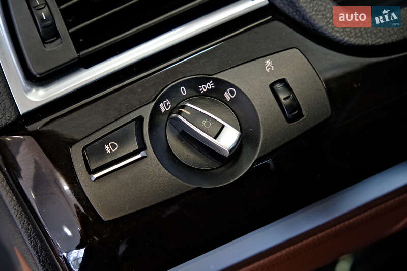 Лифтбек BMW 5 Series GT 2012 в Одессе