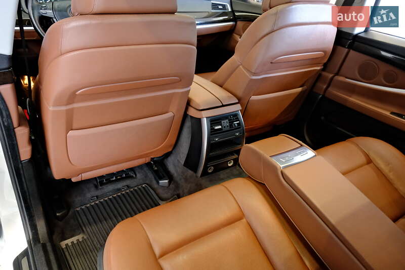 Лифтбек BMW 5 Series GT 2012 в Одессе