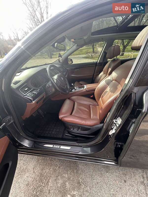 Лифтбек BMW 5 Series GT 2013 в Днепре