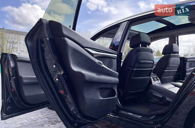 Лифтбек BMW 5 Series GT 2013 в 