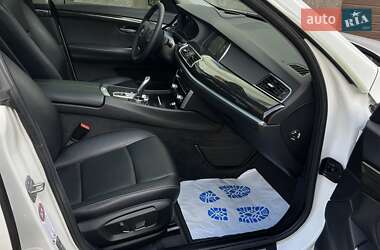 Ліфтбек BMW 5 Series GT 2013 в 