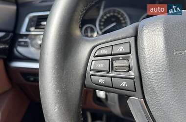 Лифтбек BMW 5 Series GT 2012 в 