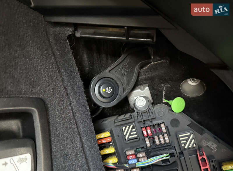 Лифтбек BMW 5 Series GT 2016 в Киеве фото 36 Лифтбек BMW 5 Series GT 2016 в Киеве