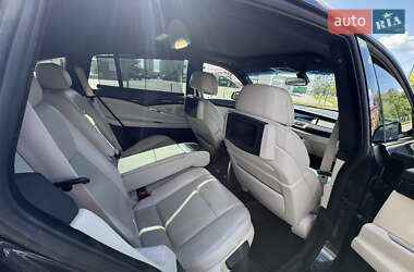 Лифтбек BMW 5 Series GT 2011 в 