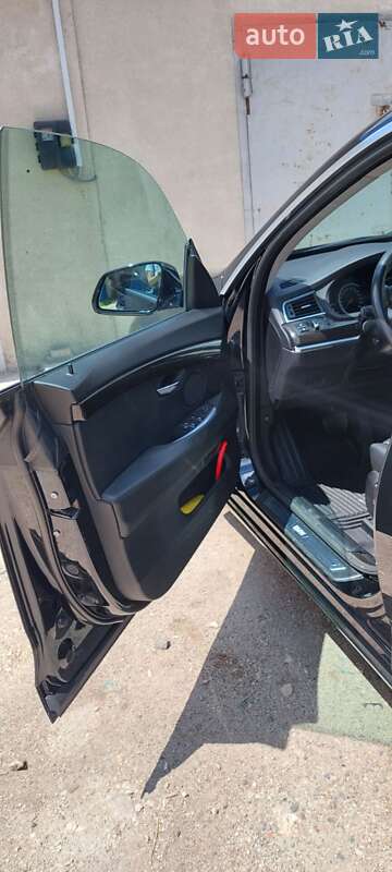 Лифтбек BMW 5 Series GT 2016 в Волочиске