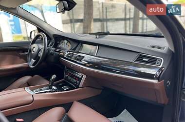 Лифтбек BMW 5 Series GT 2012 в 