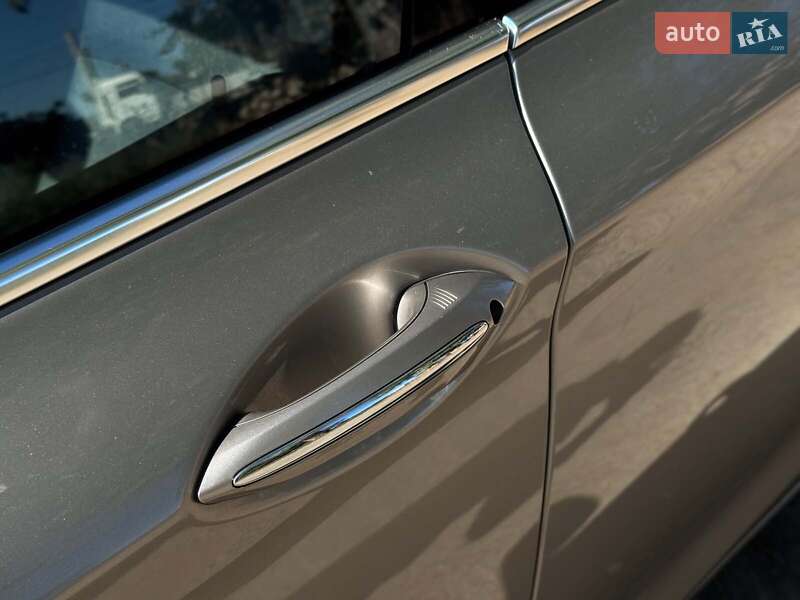 Лифтбек BMW 5 Series GT 2017 в Киеве фото 17 Лифтбек BMW 5 Series GT 2017 в Киеве