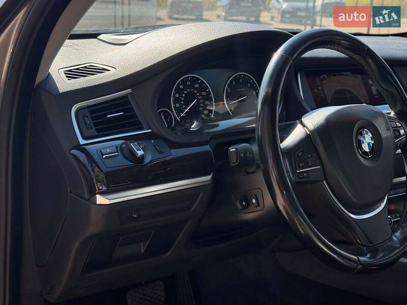 Лифтбек BMW 5 Series GT 2017 в Киеве фото 27 Лифтбек BMW 5 Series GT 2017 в Киеве