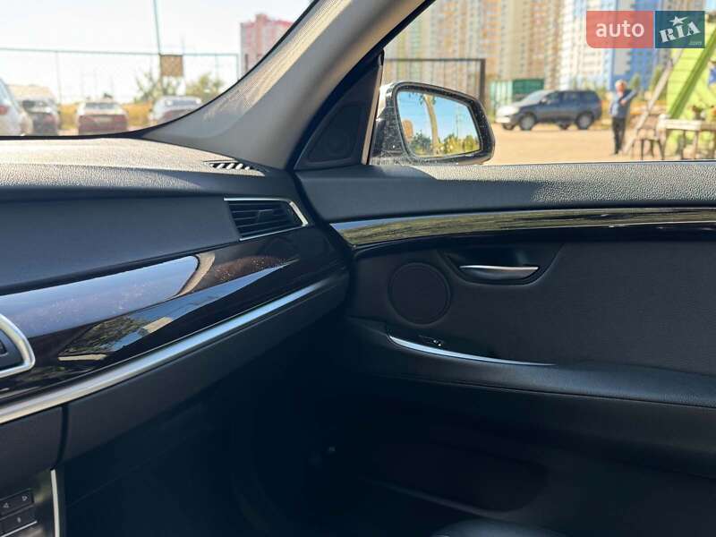 Лифтбек BMW 5 Series GT 2017 в Киеве фото 35 Лифтбек BMW 5 Series GT 2017 в Киеве