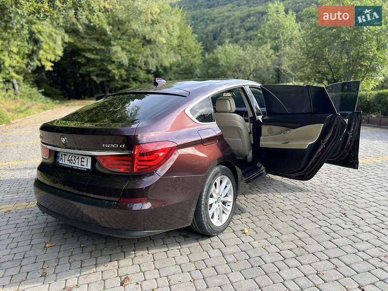 Ліфтбек BMW 5 Series GT 2013 в Косові