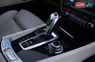 Лифтбек BMW 5 Series GT 2011 в 