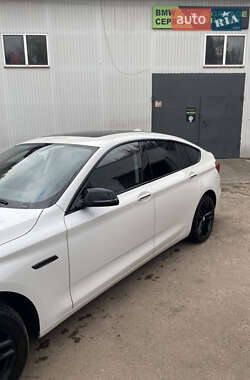 Ліфтбек BMW 5 Series GT 2015 в  фото 11 Ліфтбек BMW 5 Series GT 2015 в