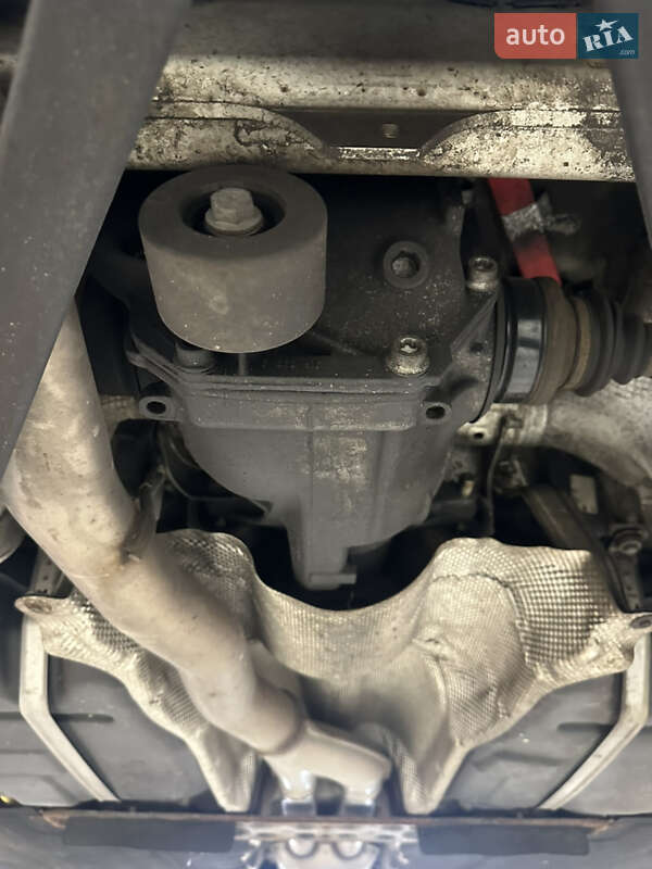 Лифтбек BMW 5 Series GT 2011 в Киеве фото 72 Лифтбек BMW 5 Series GT 2011 в Киеве