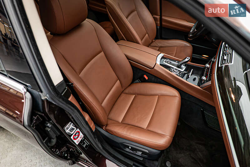 Лифтбек BMW 5 Series GT 2017 в Киеве фото 21 Лифтбек BMW 5 Series GT 2017 в Киеве