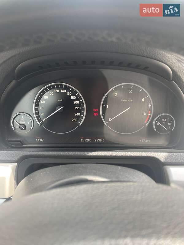 Лифтбек BMW 5 Series GT 2010 в Хмельницком