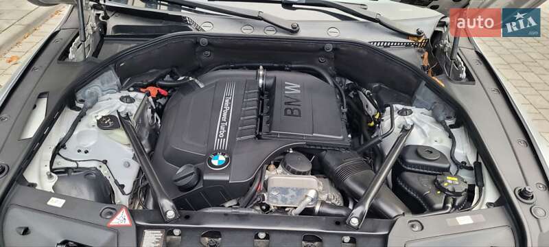 Лифтбек BMW 5 Series GT 2015 в Львове