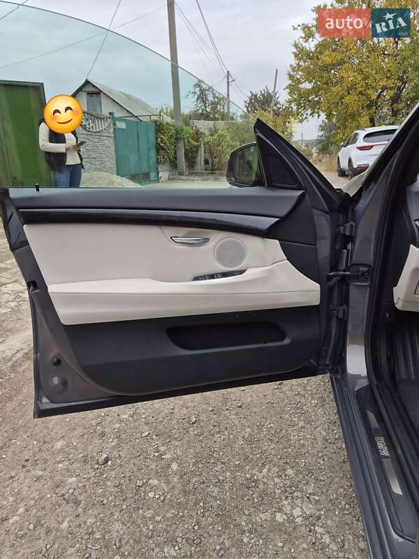 Ліфтбек BMW 5 Series GT 2012 в Дніпрі фото 10 Ліфтбек BMW 5 Series GT 2012 в Дніпрі