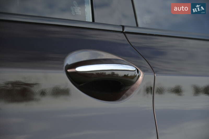 Лифтбек BMW 5 Series GT 2011 в Бердичеве фото 12 Лифтбек BMW 5 Series GT 2011 в Бердичеве