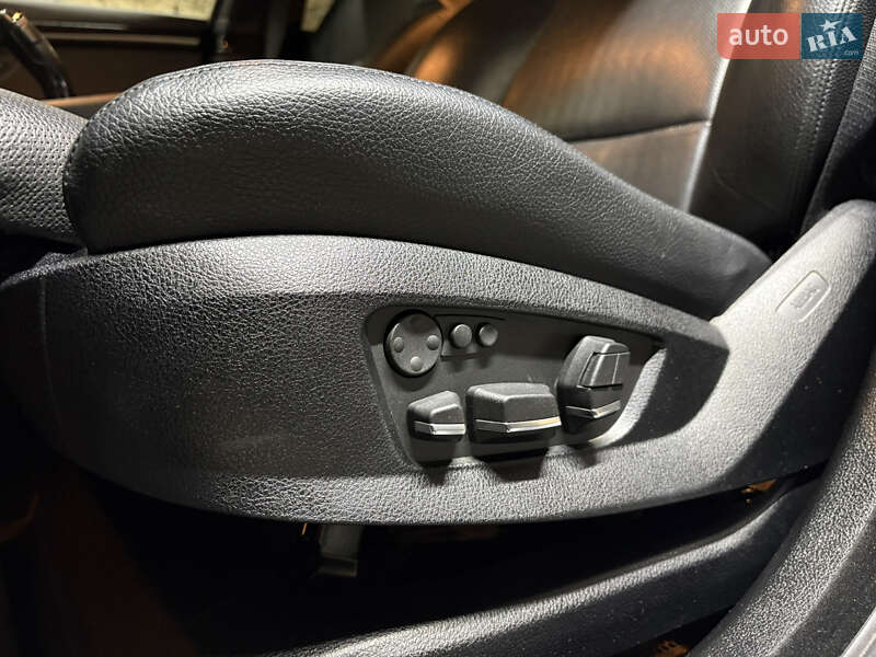 Лифтбек BMW 5 Series GT 2013 в Львове