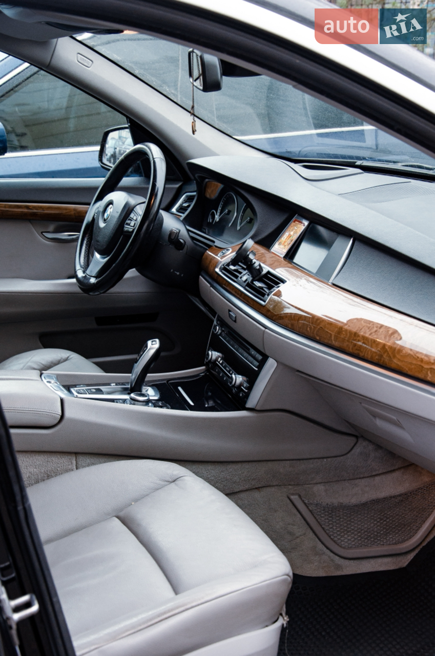 2011 BMW 5er - мініатюра 19