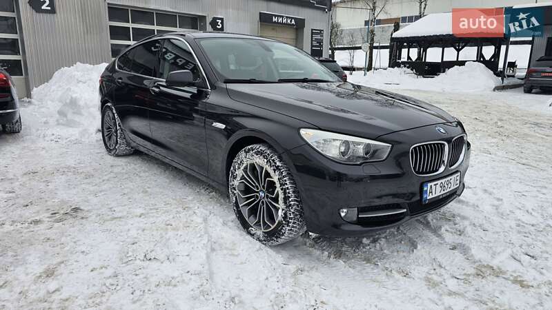 BMW 5 Series GT 2012