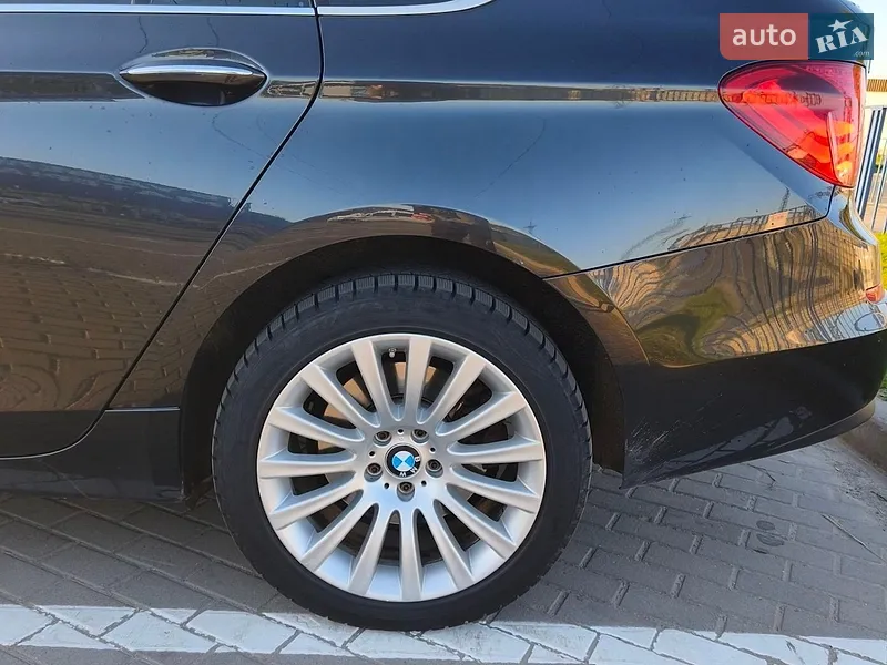 BMW 5 Series GT 2010 VIN WBASP810X0C353567 фото оголошення 4 з 68