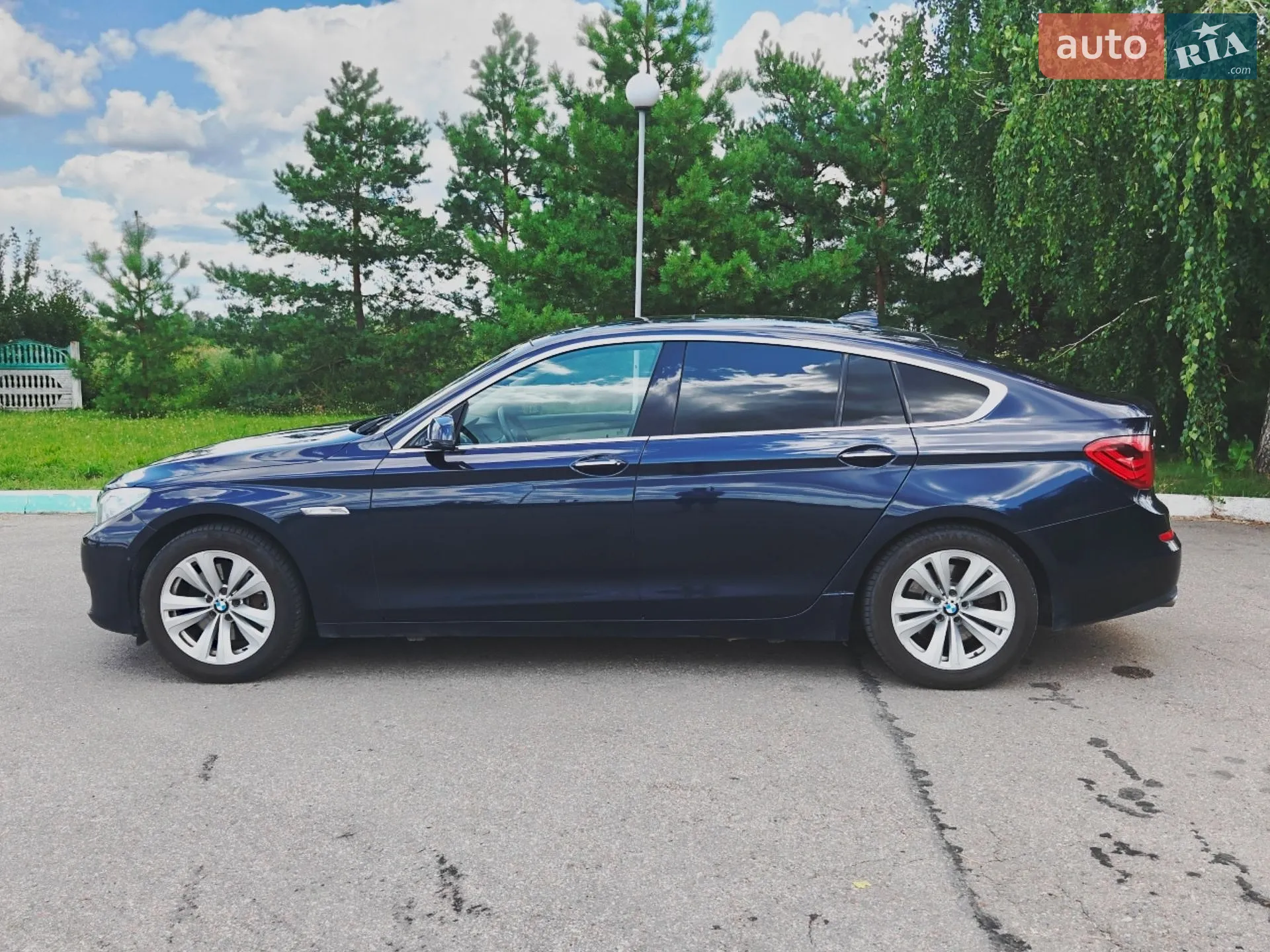 2013 BMW 5er - мініатюра 2