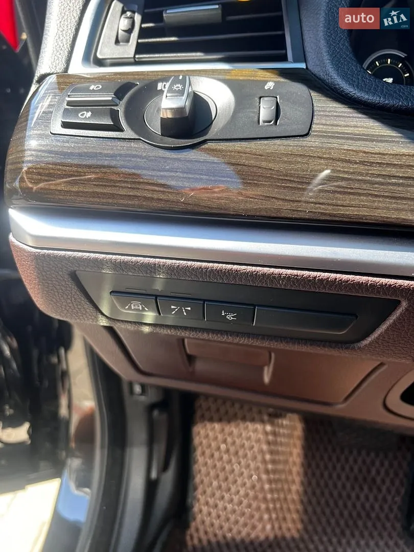 2016 BMW 5er - мініатюра 19