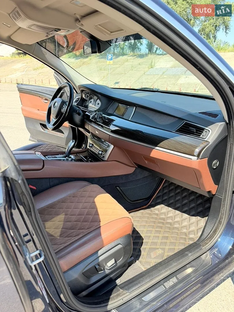 2017 BMW 5er - мініатюра 16