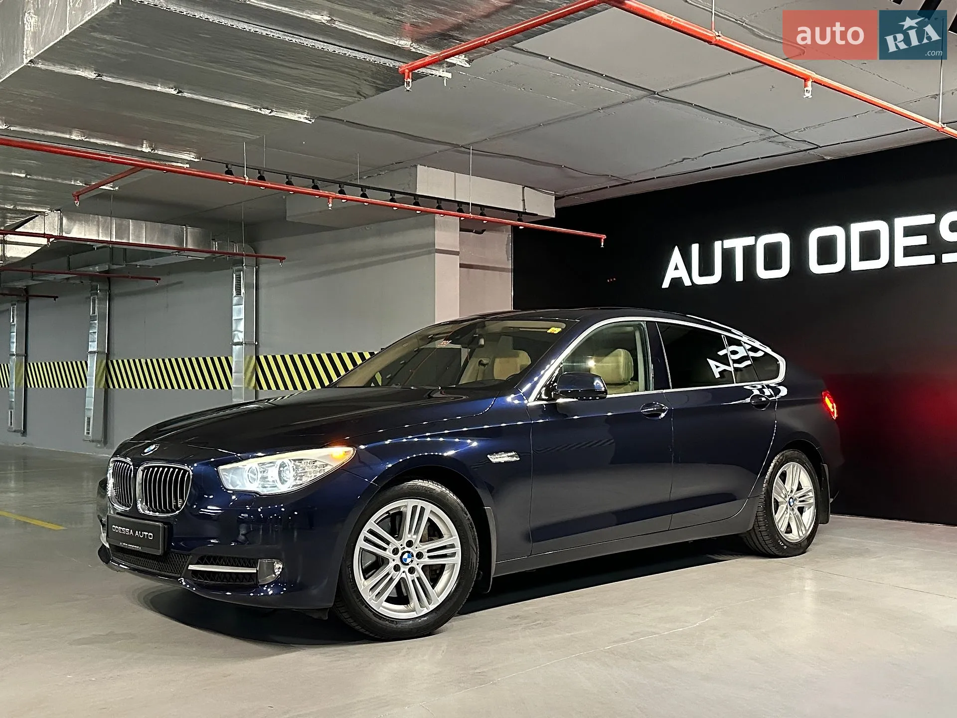 2010 BMW 5er - мініатюра 2
