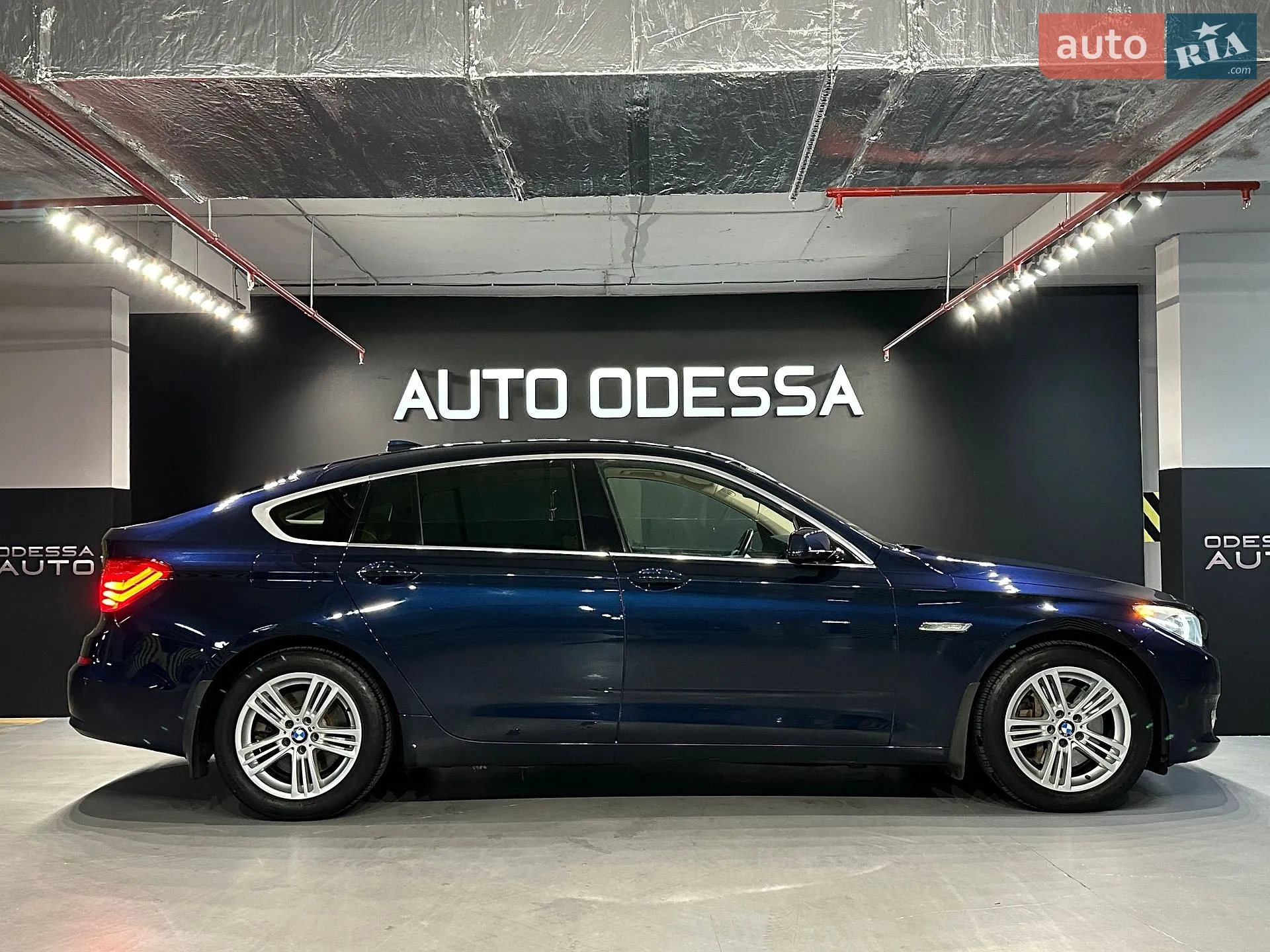 2010 BMW 5er - мініатюра 4