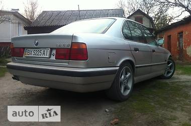 Седан BMW 5 Series 1995 в Хмельницком