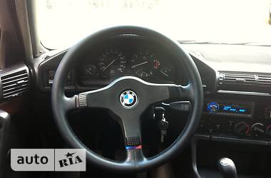 Седан BMW 5 Series 1988 в Києві