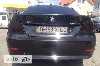 Седан BMW 5 Series 2006 в 