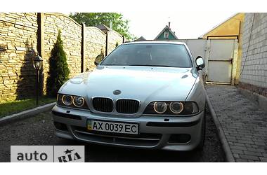 Седан BMW 5 Series 2001 в Харькове