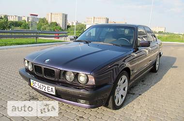 Седан BMW 5 Series 1994 в Львове