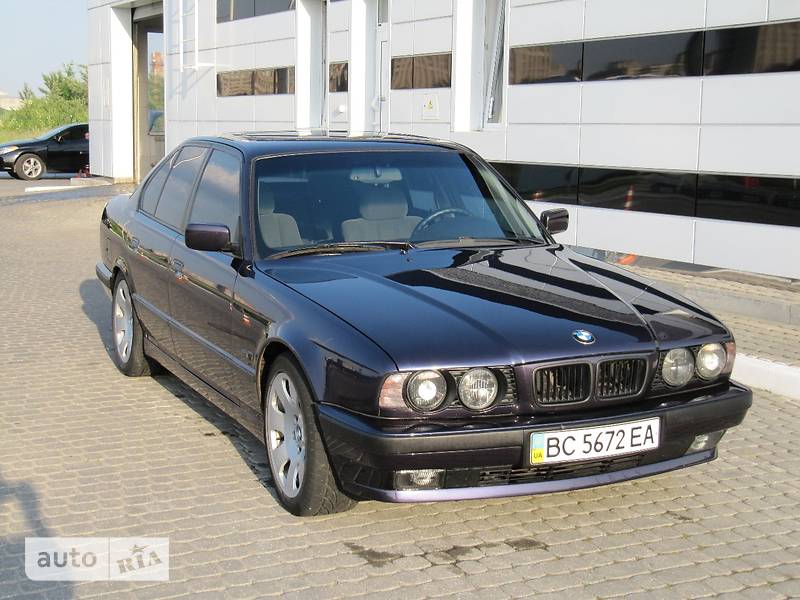 Седан BMW 5 Series 1994 в Львове