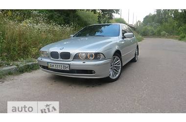 Седан BMW 5 Series 2001 в 