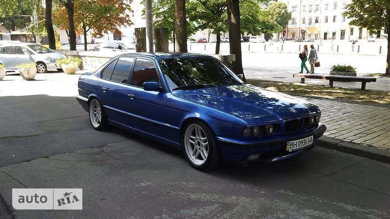 Седан BMW 5 Series 1993 в Киеве