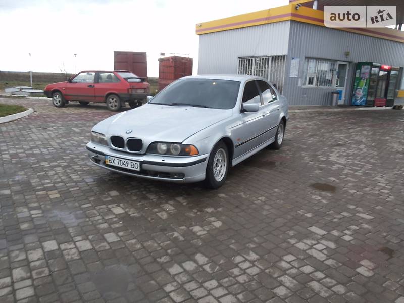 Седан BMW 5 Series 1998 в Хмельницком